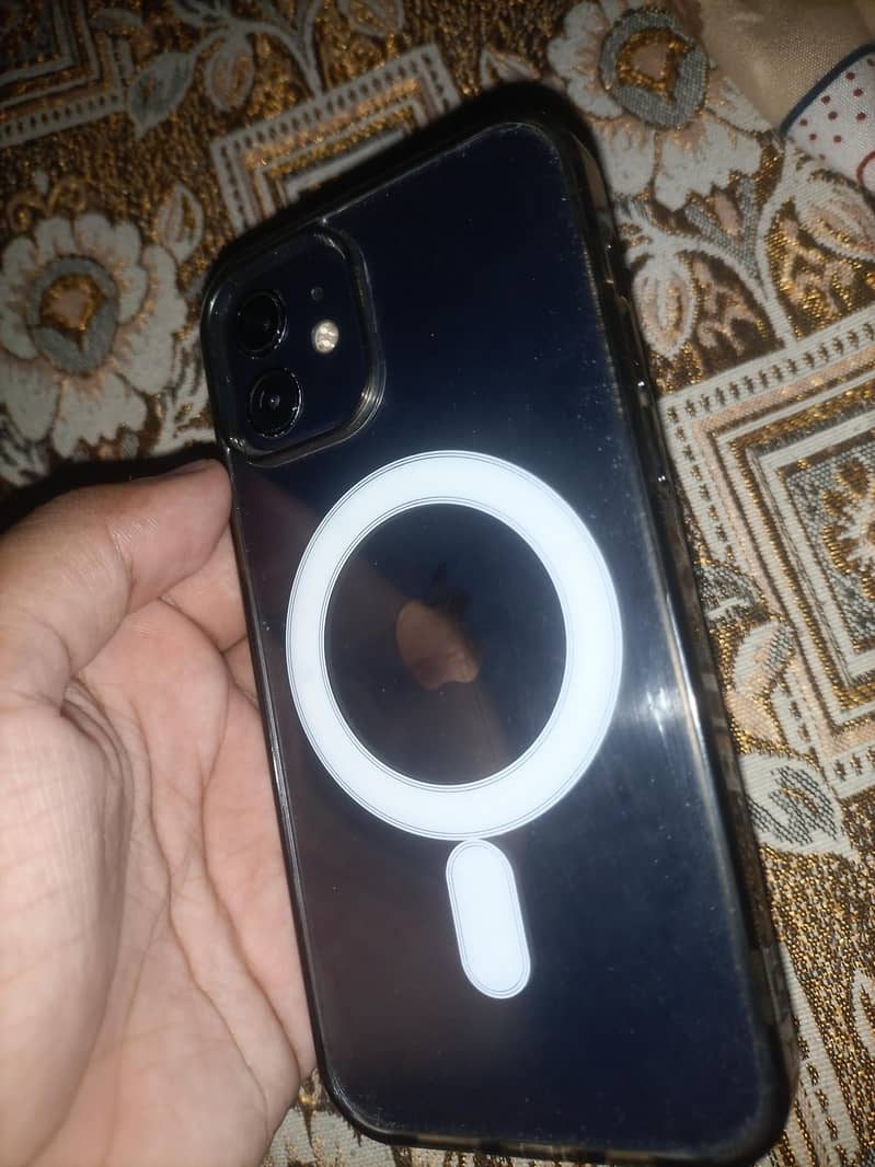Apple iPhone 12 3