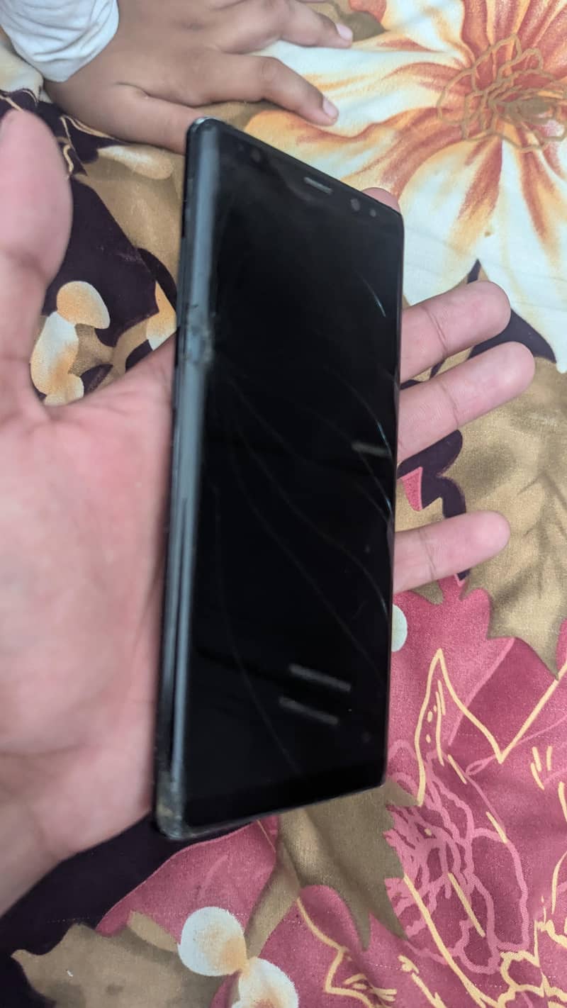Samsung Mobile Note 8 2