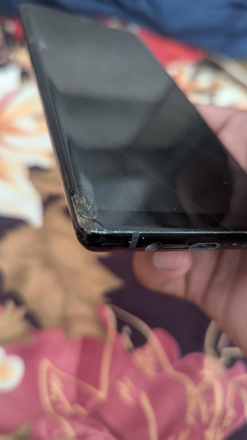 Samsung Mobile Note 8 7