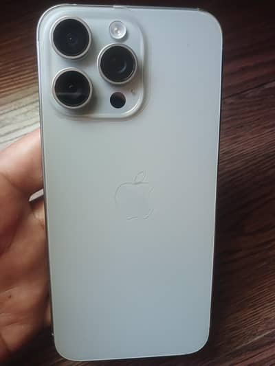 Apple iPhone 15 Pro Max