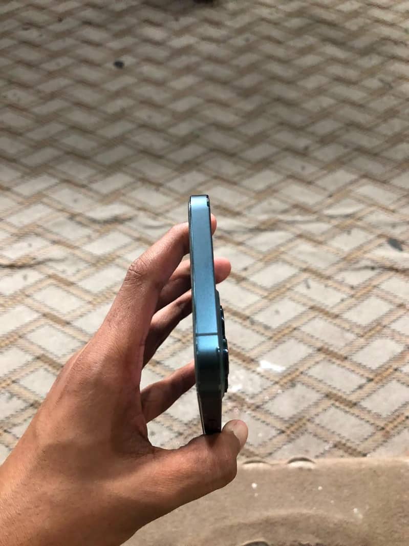 Apple iPhone 12 Pro Max 2