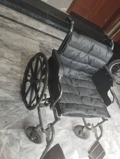 wheel chair 200 k. g plus