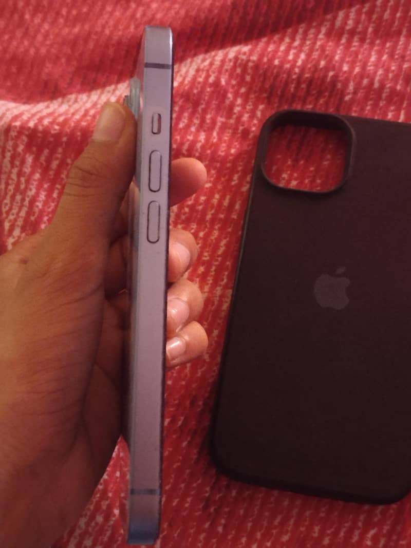 Apple iPhone 14 2