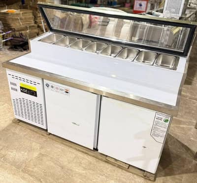 pizza prep table/ pizza oven/ fryer/ dough mixer/ delivery bags/ pans