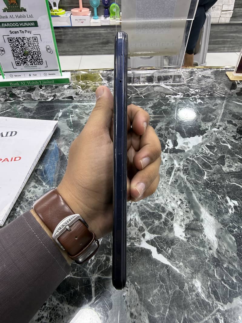 Tecno CAMON 18T 1