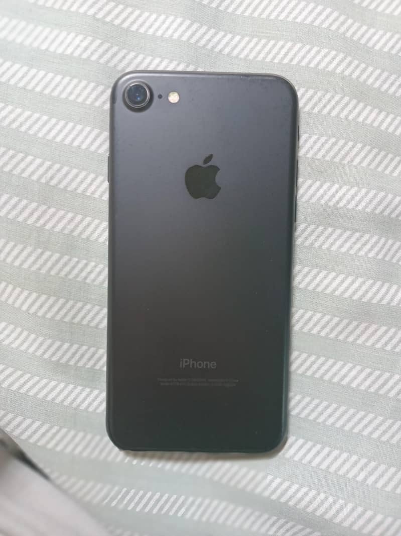 Apple iPhone 7 5