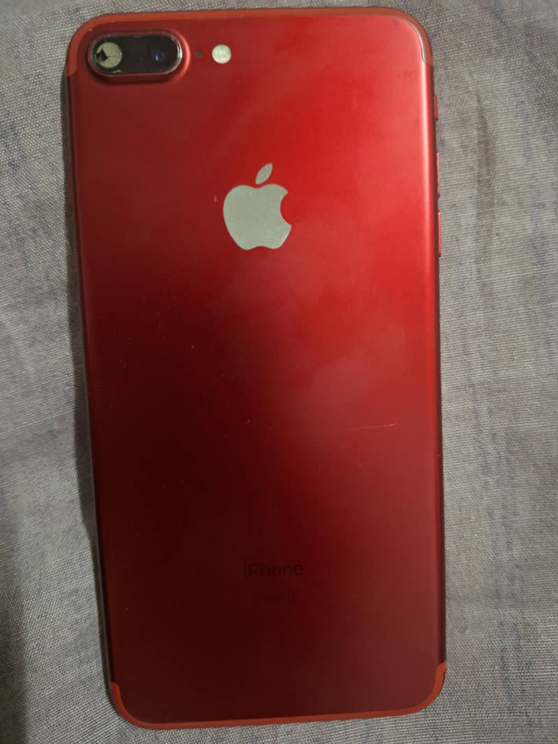 Apple iPhone 7 Plus 1