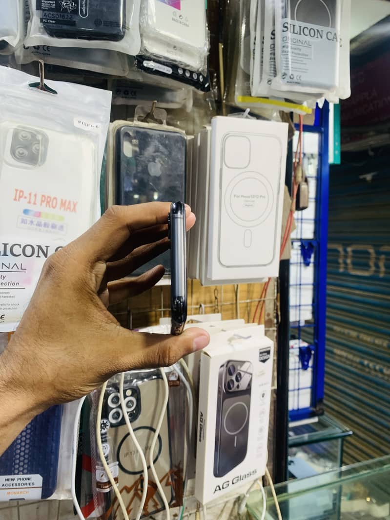 Apple iPhone XS 1