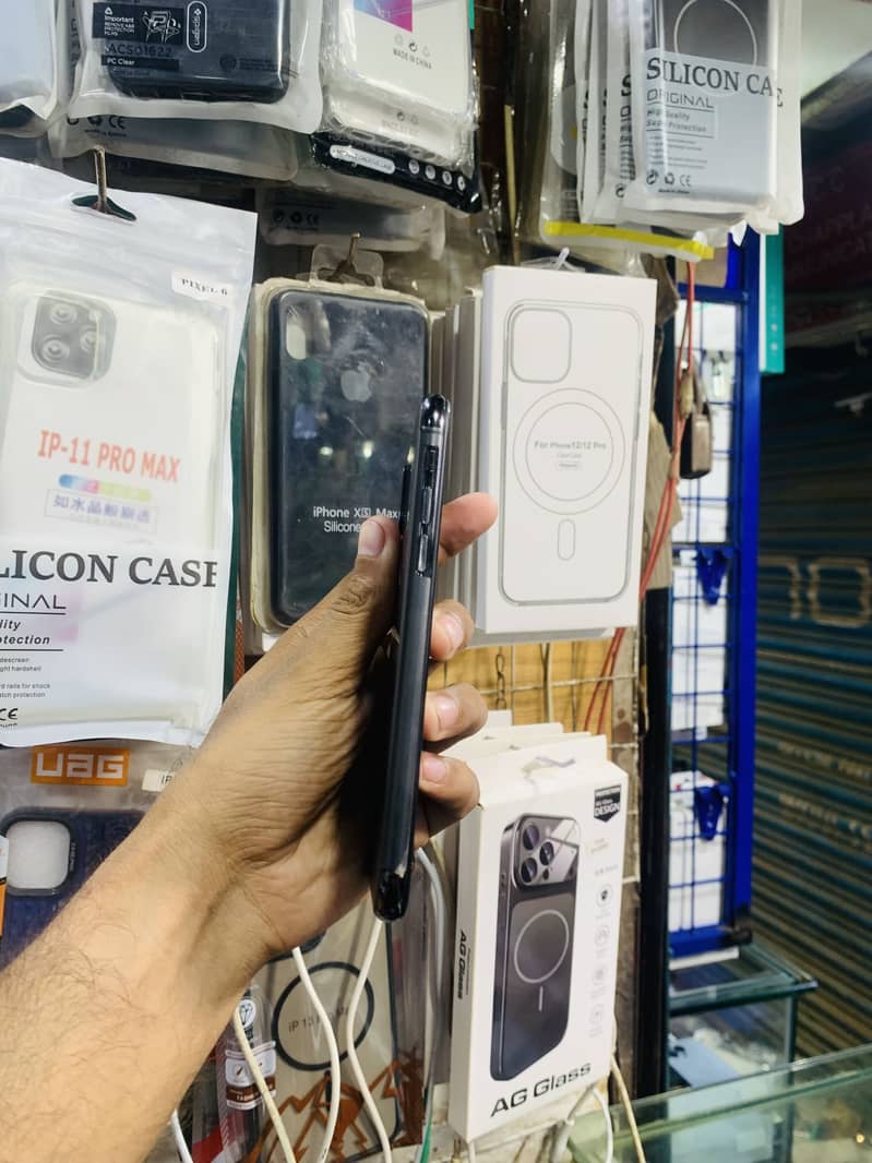 Apple iPhone XS 8
