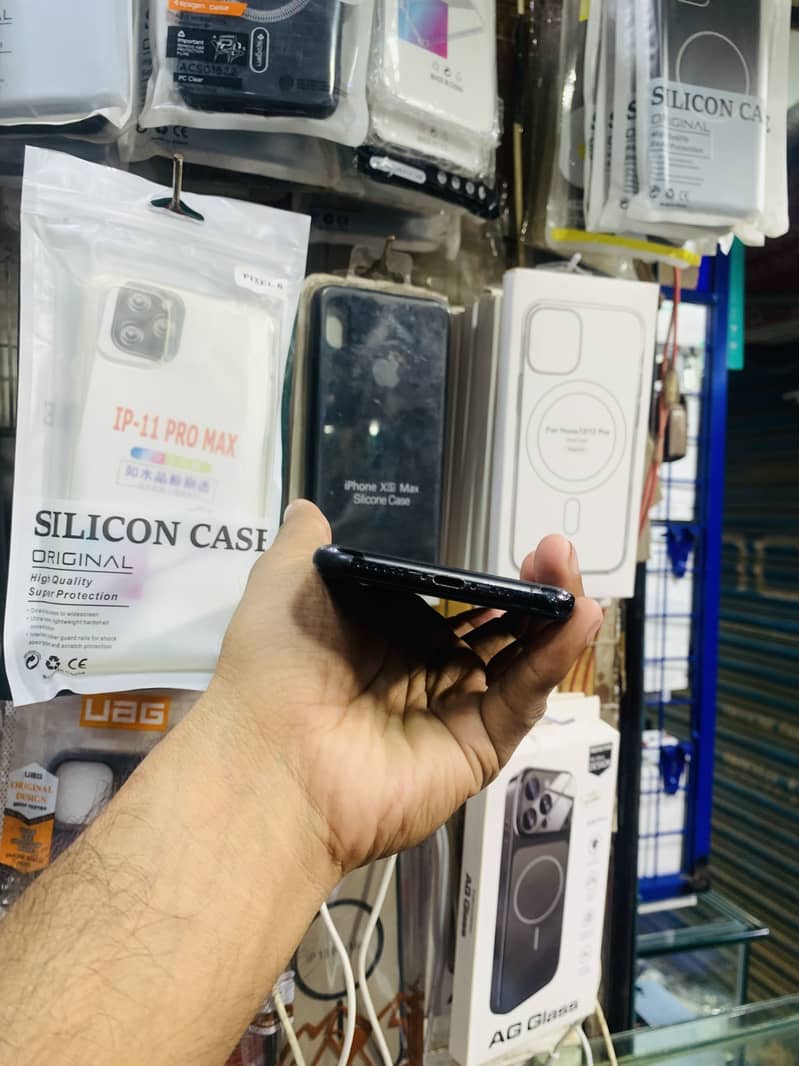 Apple iPhone XS 9
