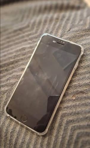 Apple iPhone 7 Plus 1
