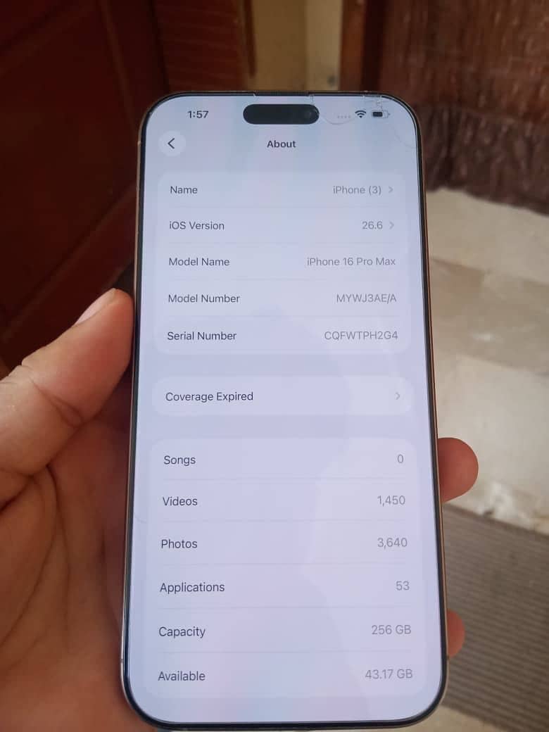 Apple iPhone 16 Pro Max 10