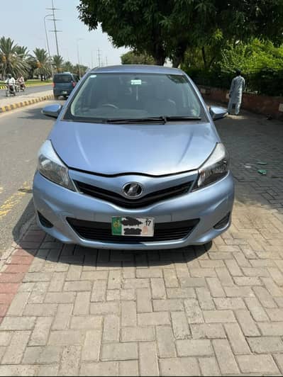 Toyota Vitz 2013