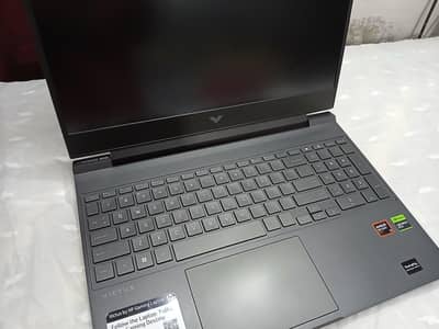 HP Victus 15,Ryzen 5 8645HS,RTX 4050 6GB,16GB RAM DDR5,1TB SSD withbox