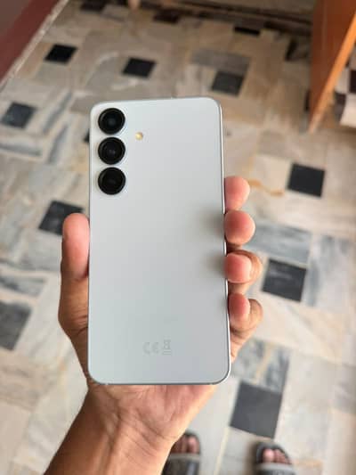 Samsung Mobile S25