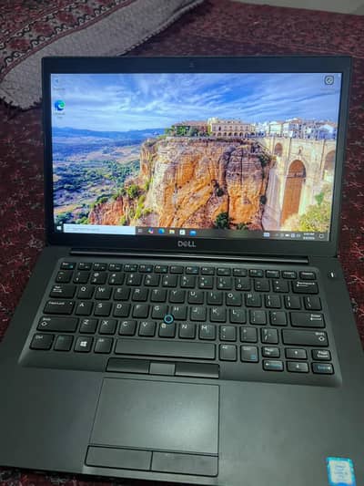Dell Latitude 7490 | Core i5 8th Gen | 8 GB RAM | 256 GB SSD