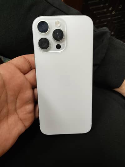 Apple iPhone 16 Pro Max