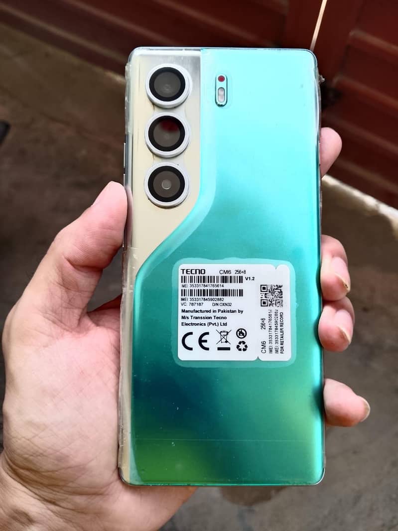 Tecno CAMON 40 Pro 3