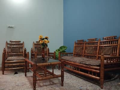 5 seater sofa set with table