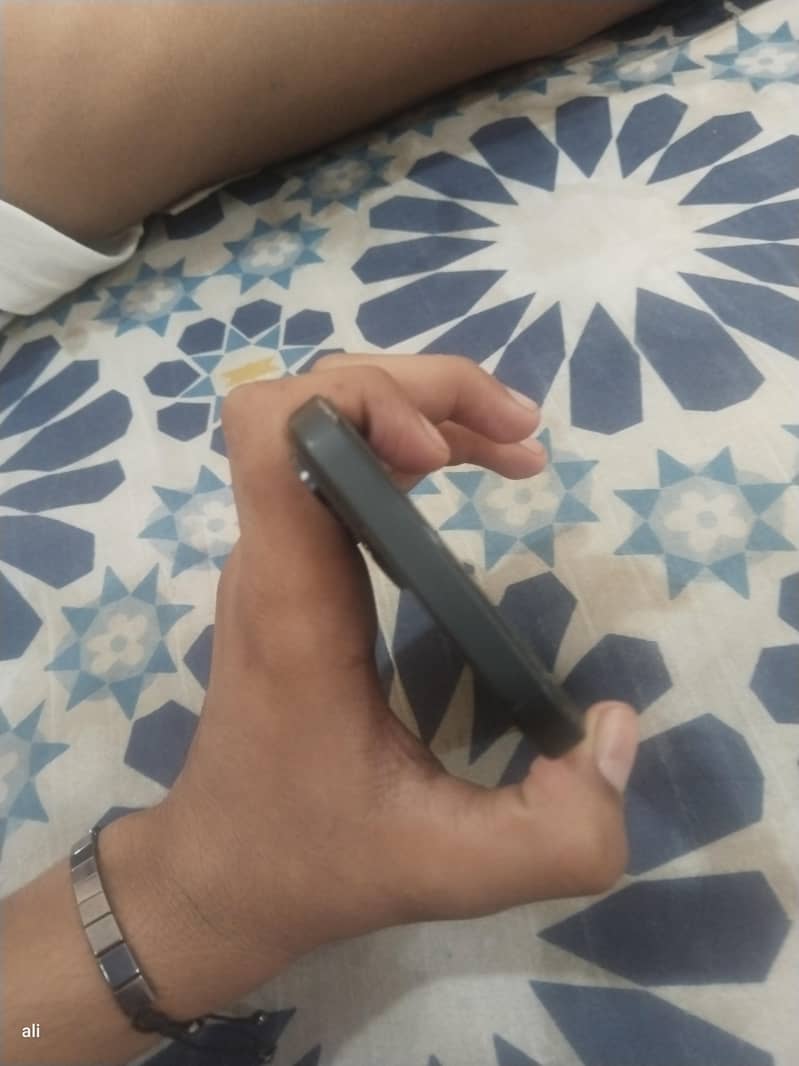 Apple iPhone 15 2