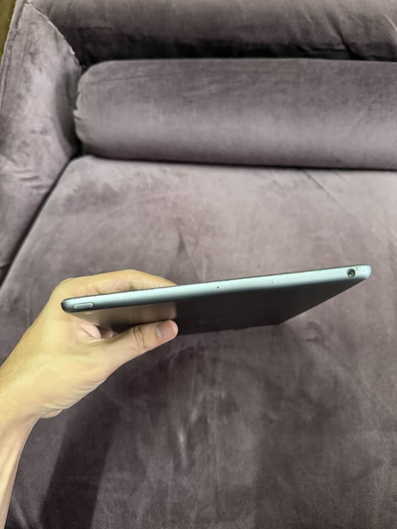 Apple ipad 9th generation 3