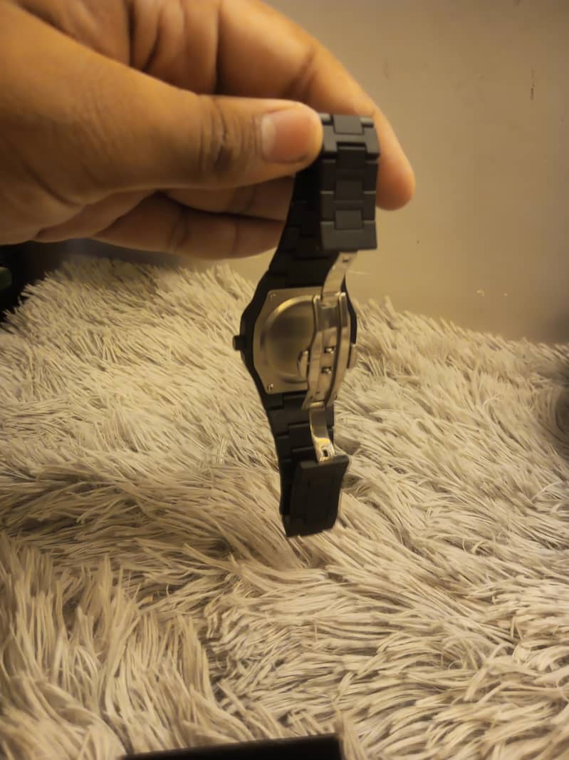 AURA WATCH 2