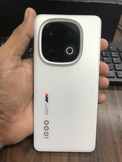 Vivo iQOO 13 16gb Ram 512gb Rom Original Phone No Open No repair