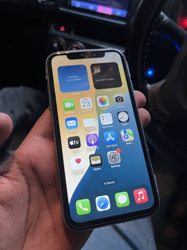 Apple iPhone XR 5