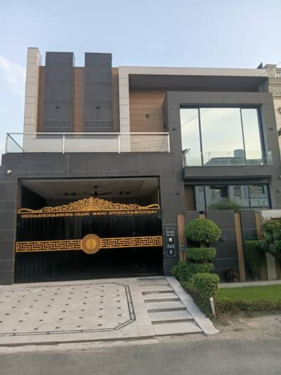 10 Marla Half Triple Story Luxury House For Sale