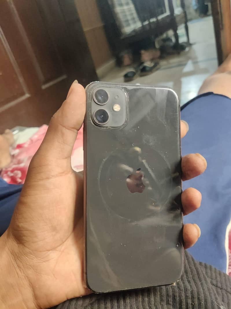 Apple iPhone 11 0