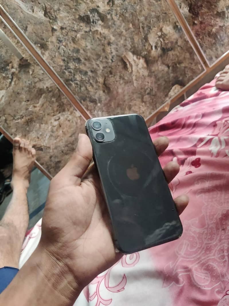 Apple iPhone 11 2