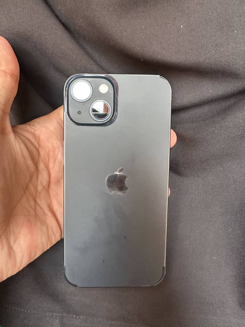 Apple iPhone 13 1