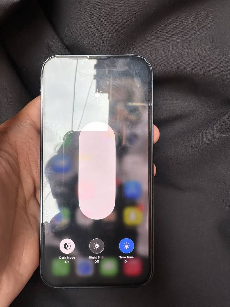 Apple iPhone 13 6