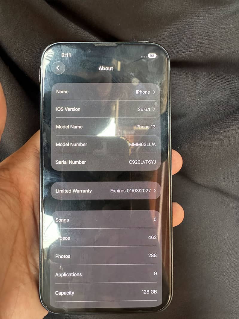 Apple iPhone 13 7
