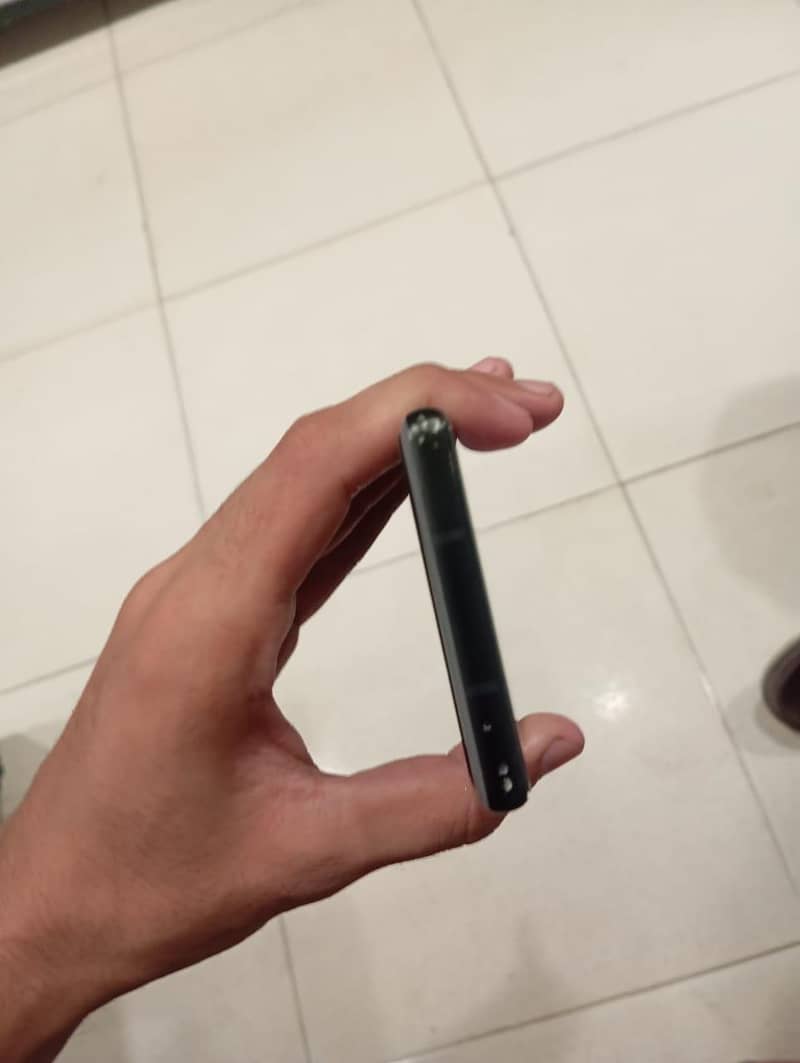 Google Pixel 6a 4