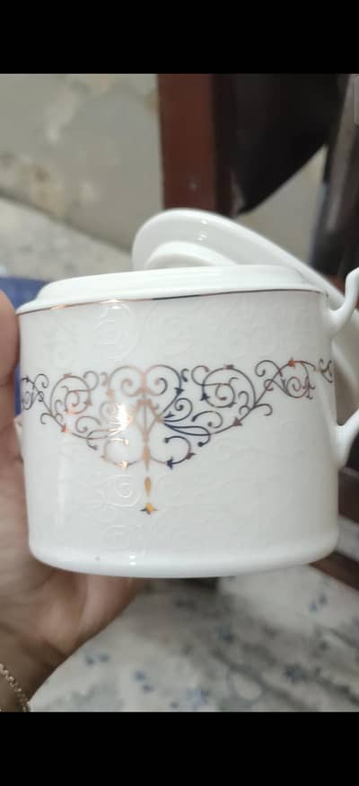 Dinner set