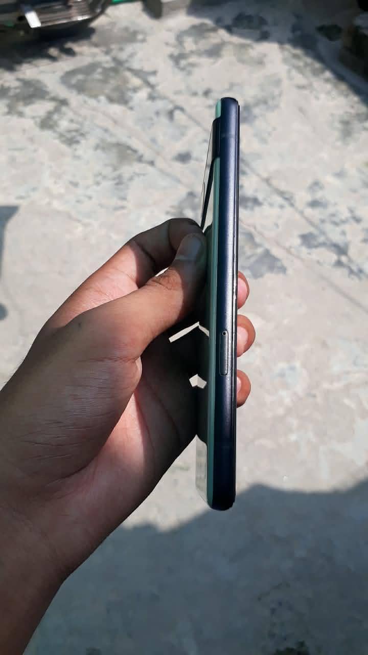 Google Pixel 6a 1