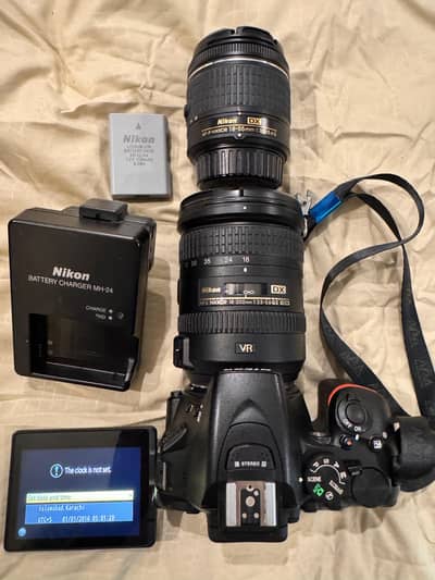 Nikon D5600 DSLR + Nikkor AF-S 18-200mm Lens — Brand New Condition