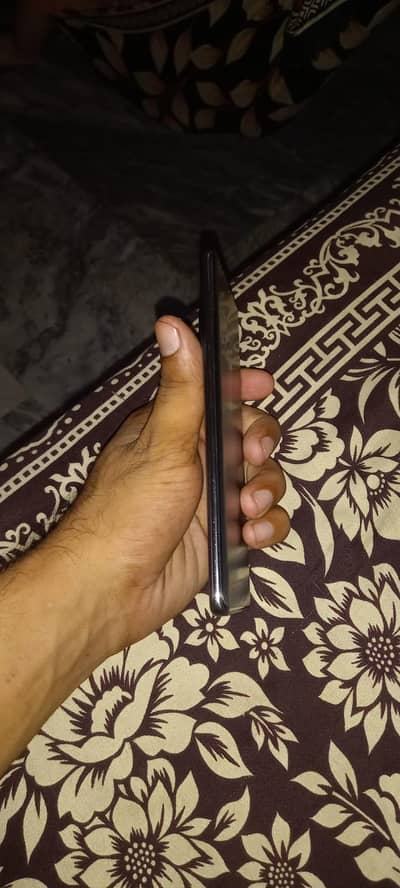 Infinix Zero 40 16/256 10 by 9.5