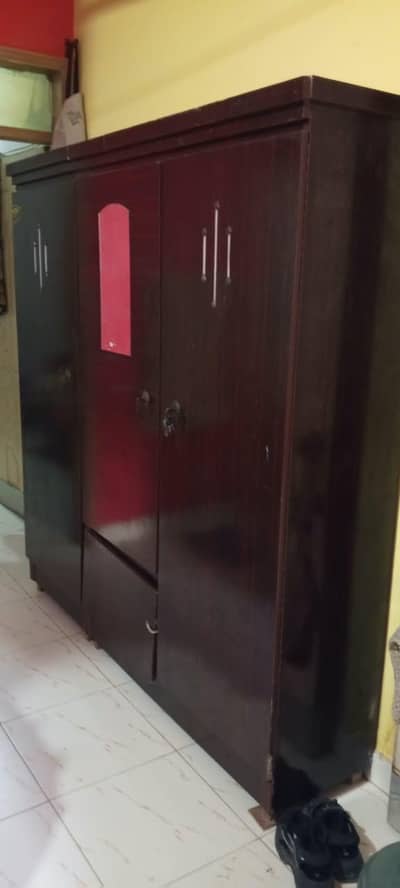 3 door Wardrobe Used