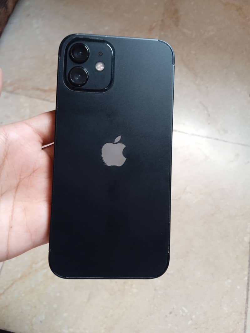 Apple iPhone 12 2