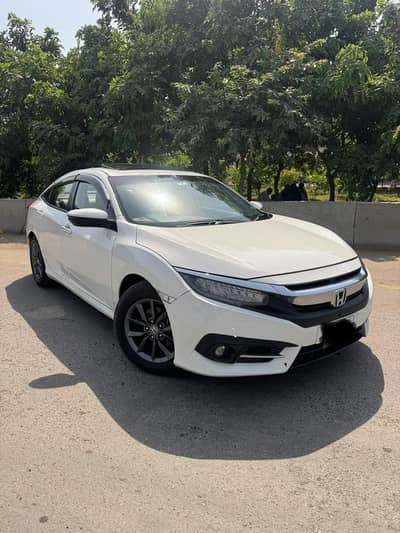 Honda civic 2020 ug full option 03217860991