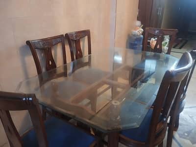 dinein table