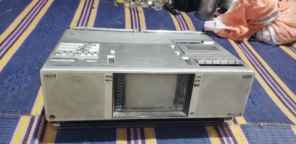 Radio pye 7