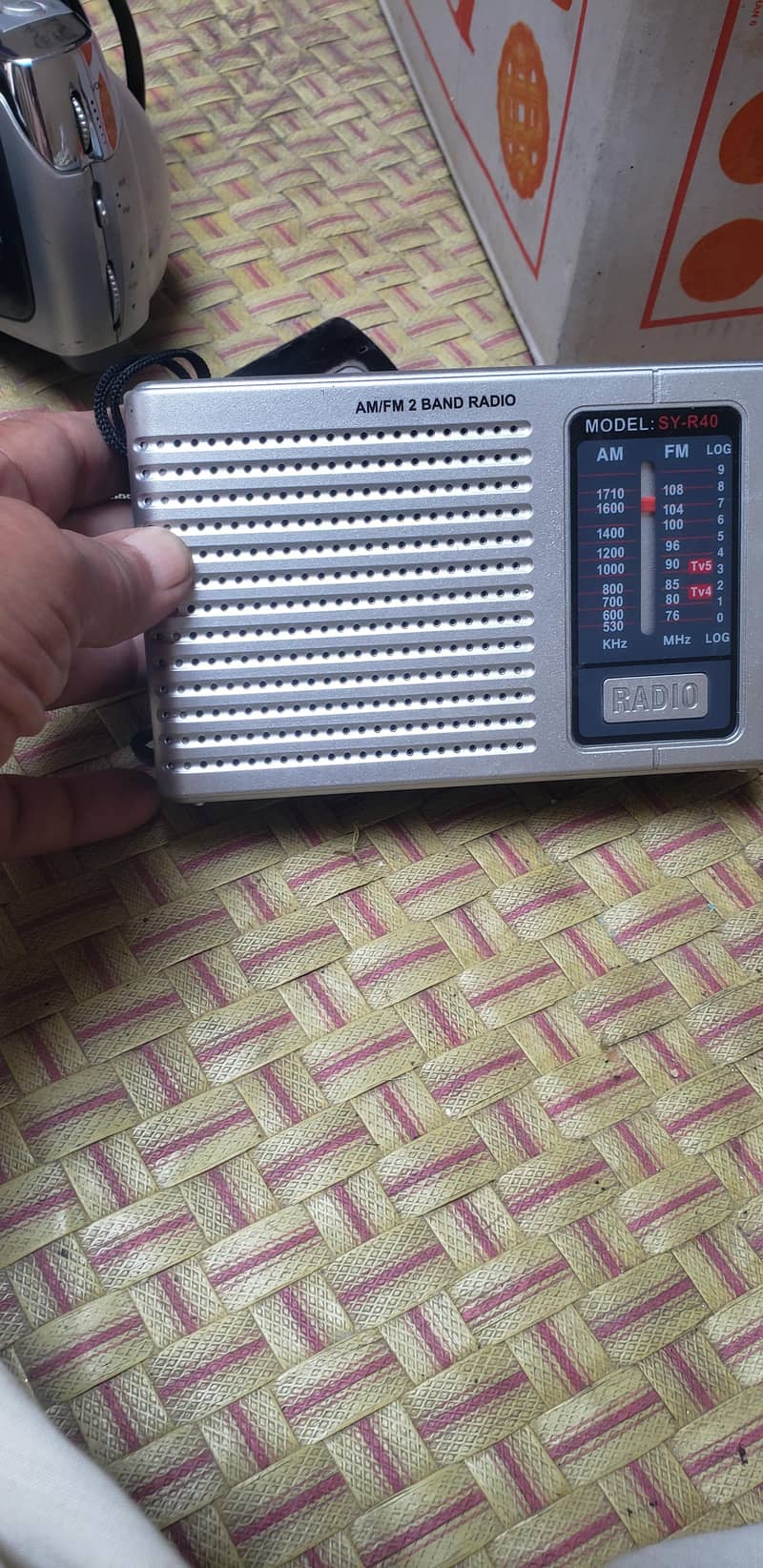 Radio pye 14