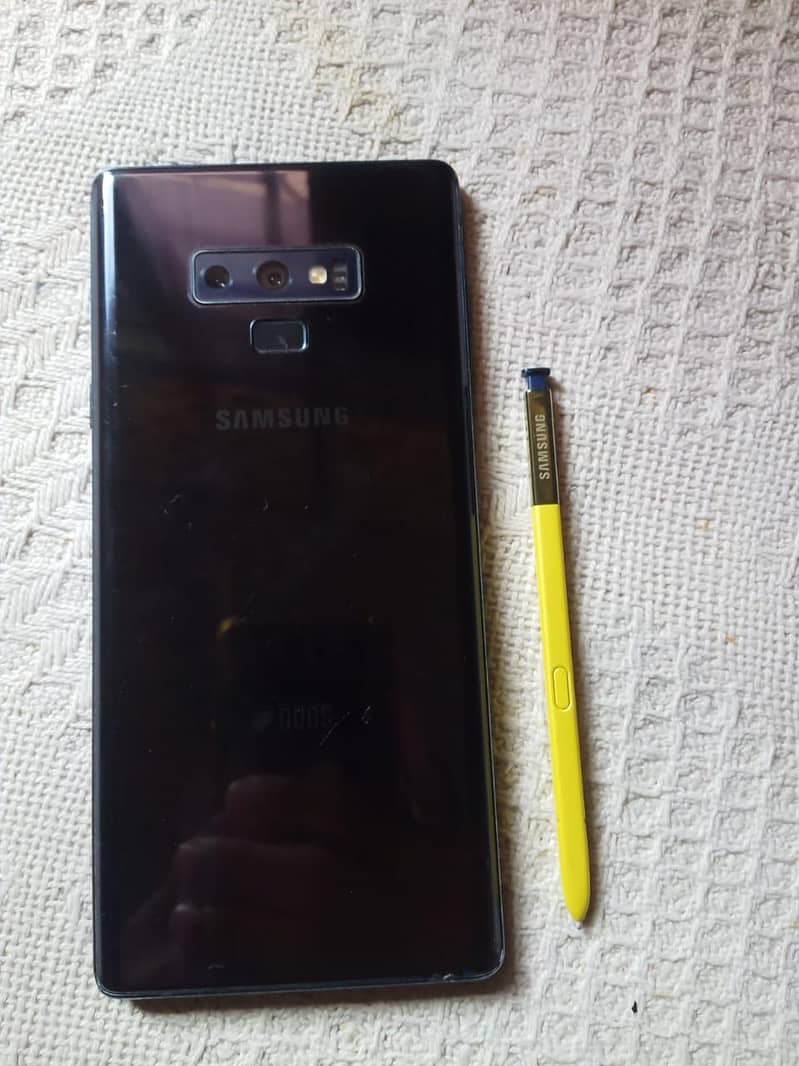 Samsung Mobile Note 9 6