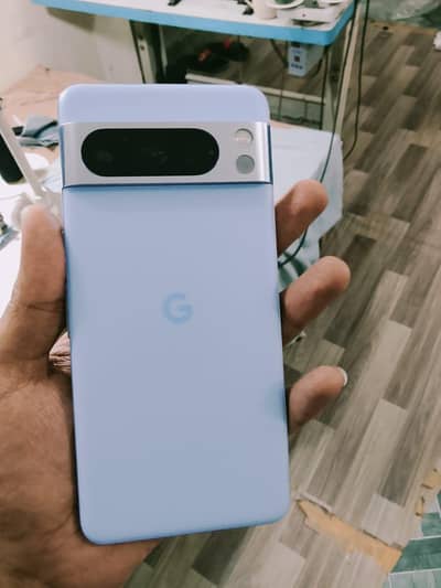 Google Pixel 8 Pro