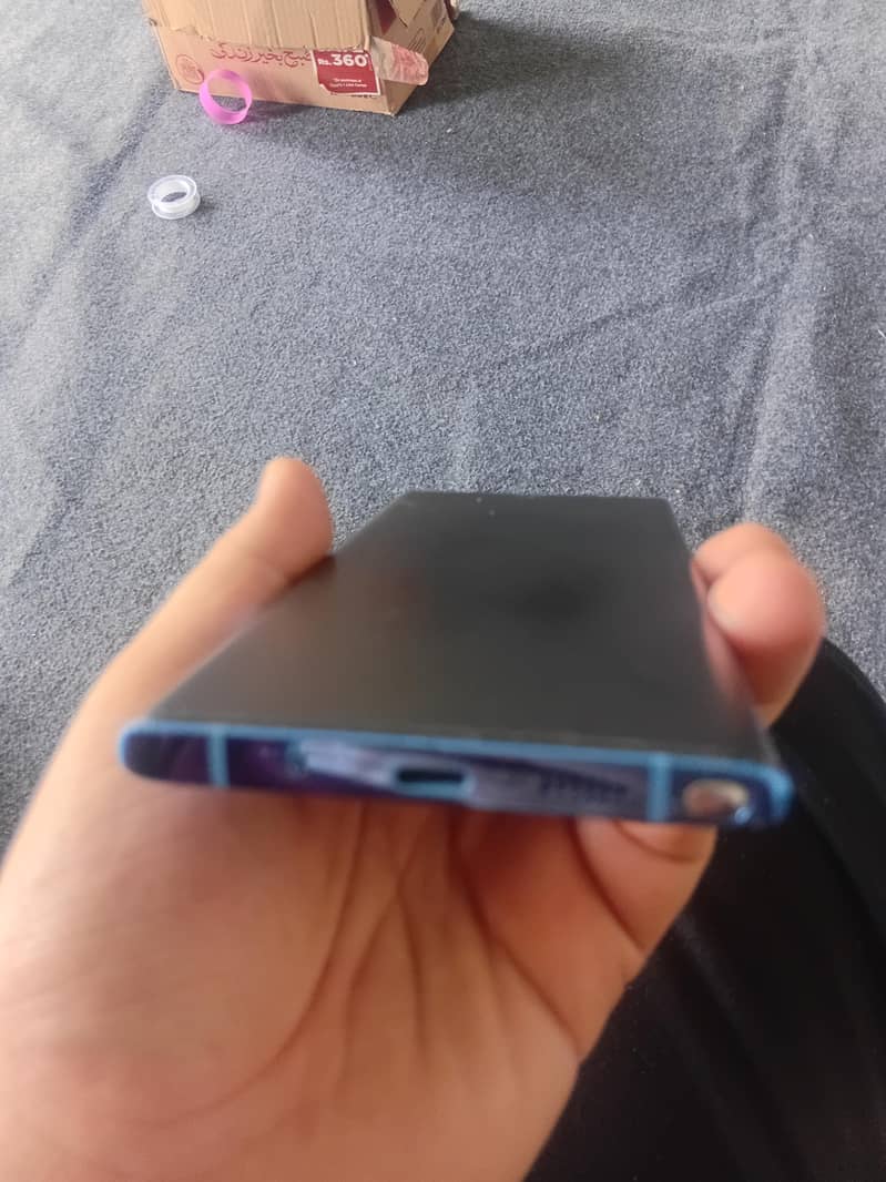 Samsung Mobile Note 10 Plus 2