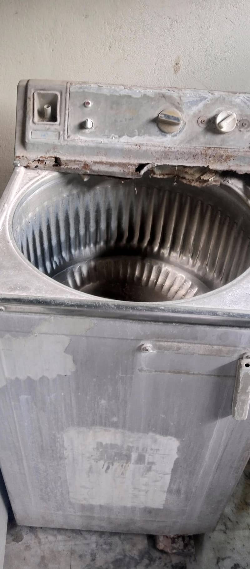 old washing machine 1