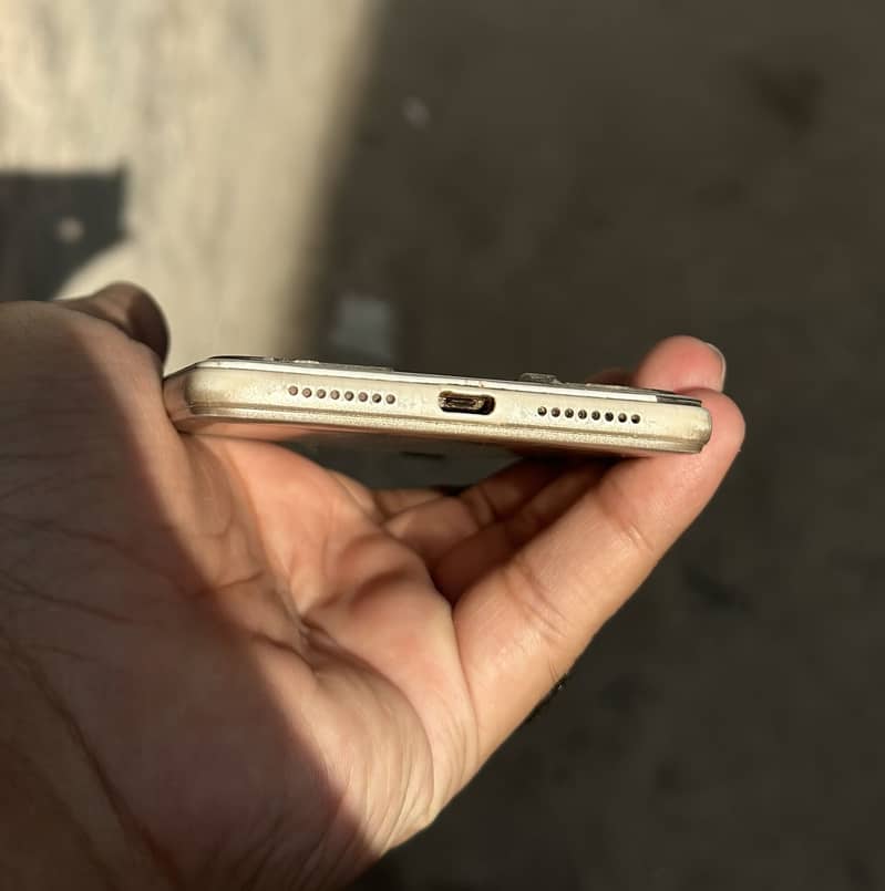 OPPO A37 6